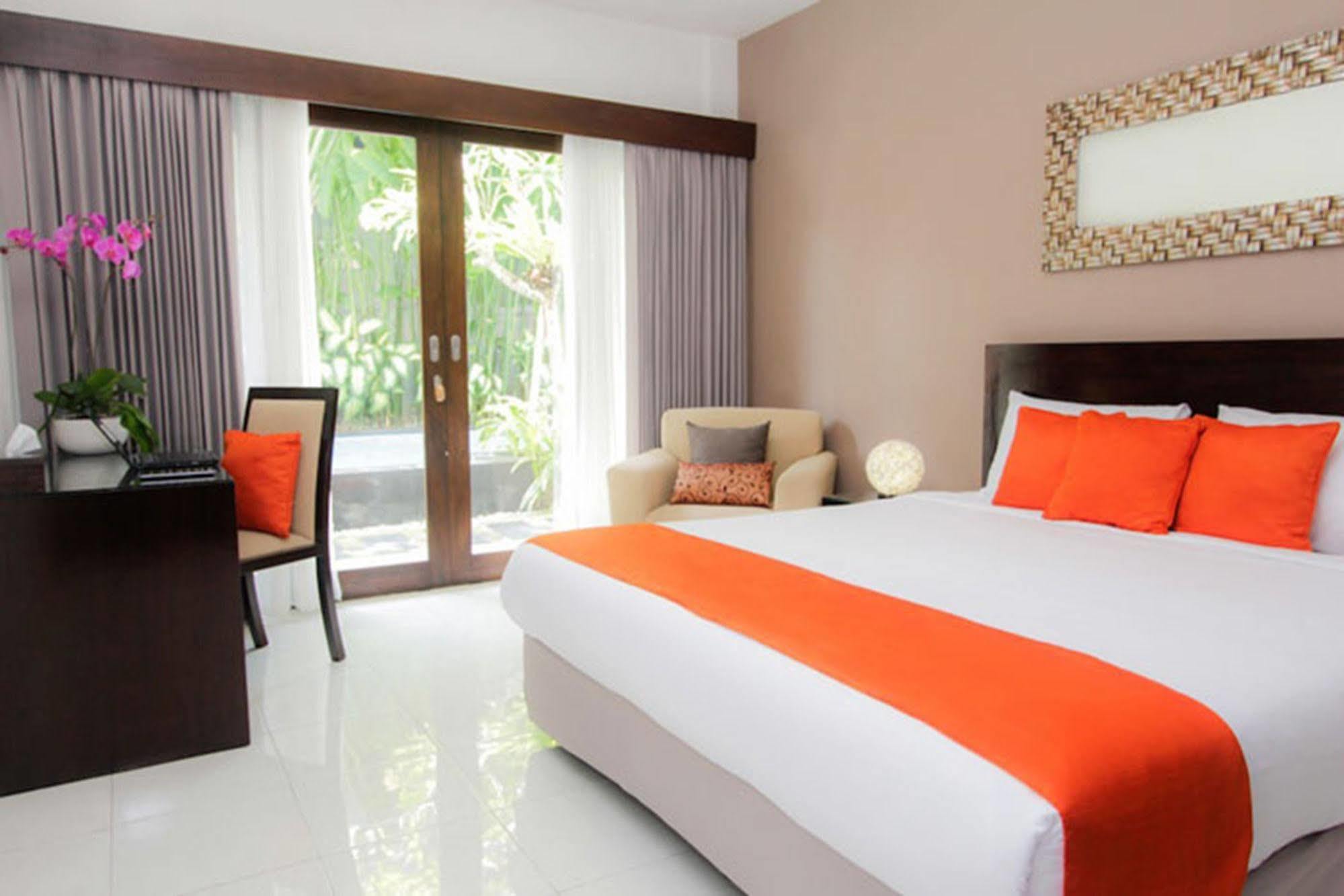 The Pavilion Hotel Kuta Kuta Lombok Εξωτερικό φωτογραφία