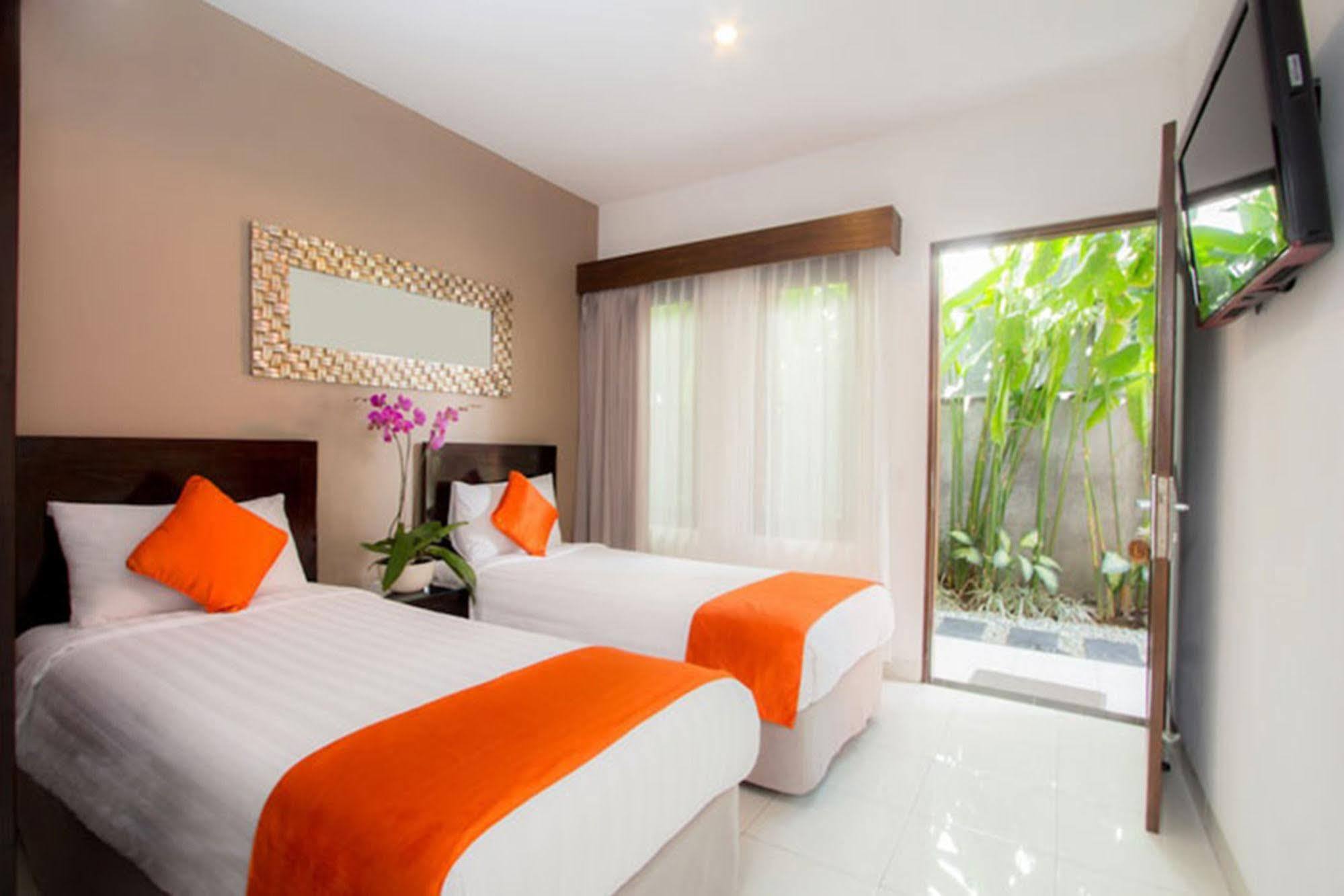 The Pavilion Hotel Kuta Kuta Lombok Εξωτερικό φωτογραφία